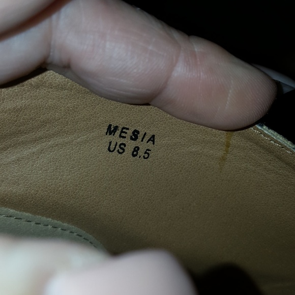 Ladies Leopard print stilettos - Picture 7 of 8